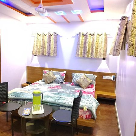 Shaleen Elegance Homestay Nakki Lake 400 Meters Mount Abu Ngoại thất bức ảnh