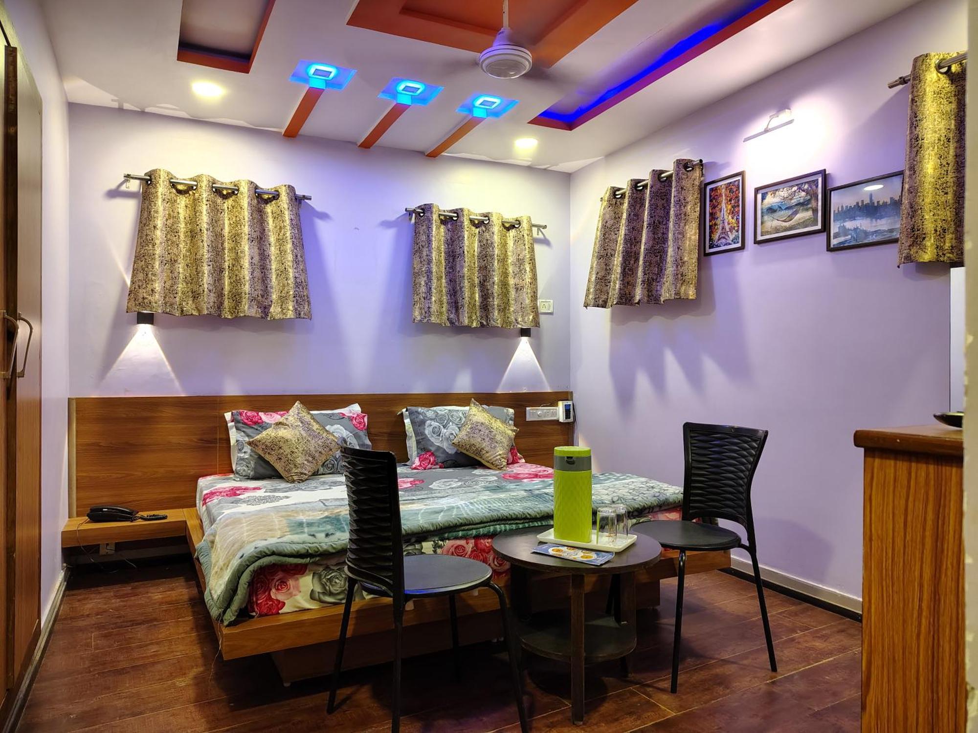 Shaleen Elegance Homestay Nakki Lake 400 Meters Mount Abu Ngoại thất bức ảnh